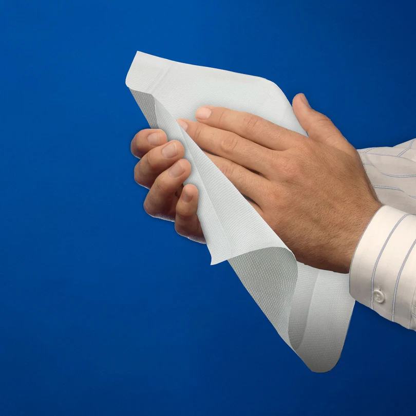 THE OFFICE RANGE - 2PLY - WHITE - C-FOLD - PAPER HAND TOWELS THE OFFICE RANGE - 2PLY - WHITE - C-FOLD - PAPER HAND TOWELS - Image 1